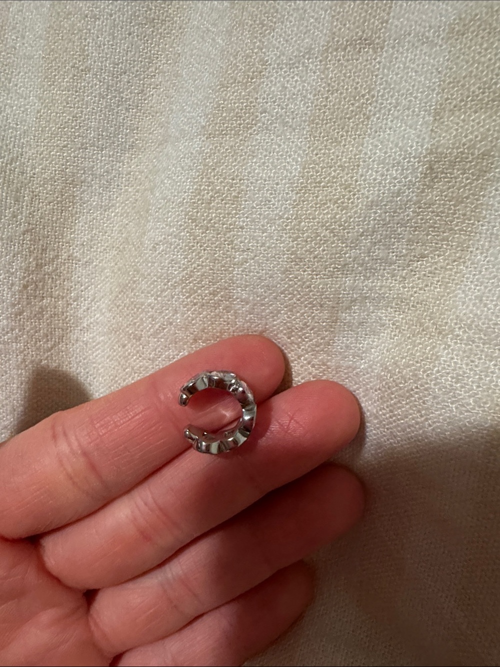Ear cuff - Picture 2 of 5